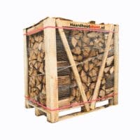 Eikenhout haardhout ovengedroogd 1m³ gestapeld op pallet
